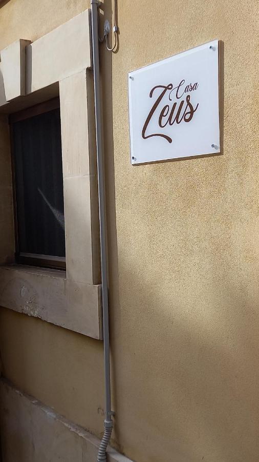 Casa Vacanza Zeus Noto Extérieur photo